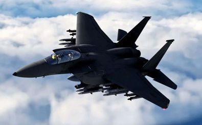 فرود ۴ فروند بمب افکن B-۵۲ Stratofortress آمریکا