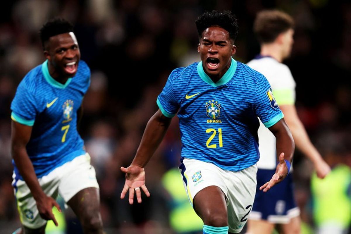 بخاطر این علت رئال را به بارسلونا ترجیح دادم