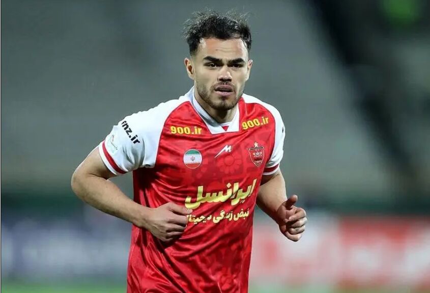 کارتال با جذب این بازیکن تکلیف اورونوف را در پرسپولیس مشخص کرد!