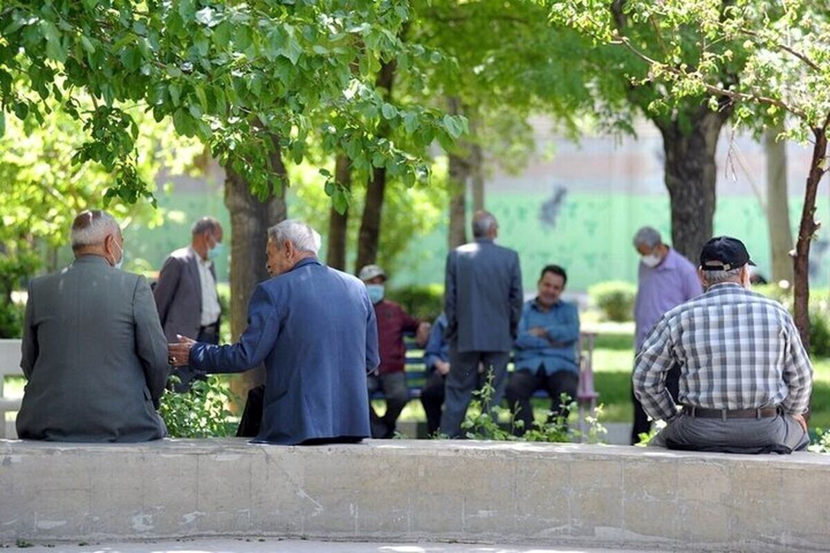 بازنشستگان و مستمری بگیران چشم انتظار واریزی 10 میلیونی هستند