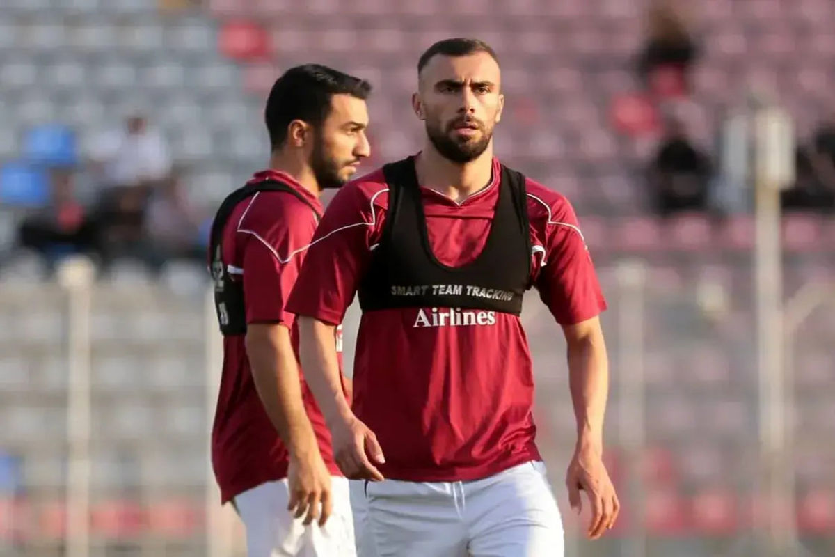 فوق ستاره در راه استقلال