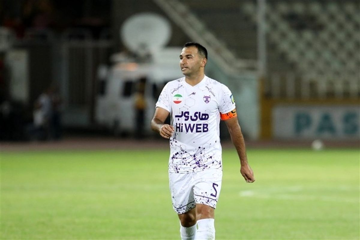 با وجود فوت فرزند؛ کاپیتان در بازی پرسپولیس به میدان می‌آید