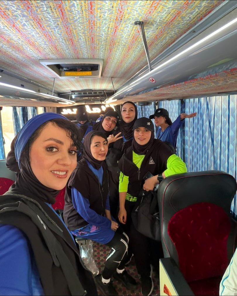 مسابقات فوتبال زنان به کاپیتانی مرجانه گلچین