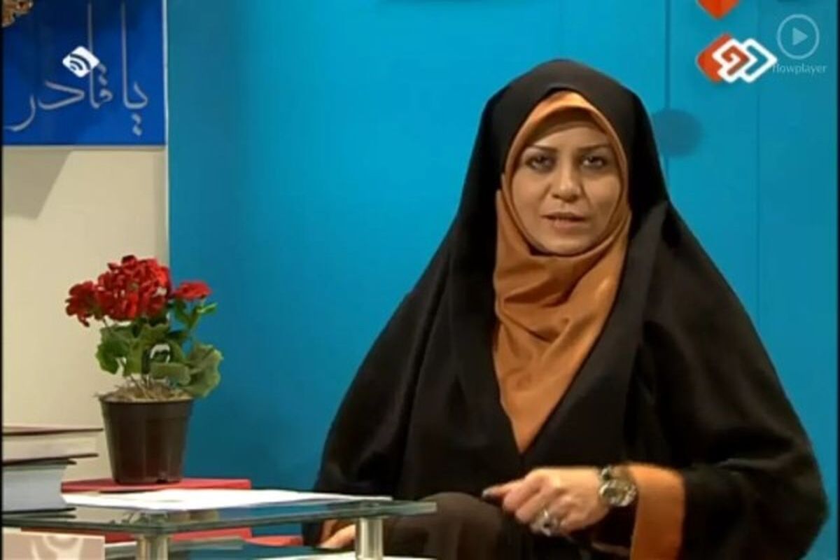 مهاجرت اکرم محمدی مجری مشهور صداوسیما همه را شوکه کرد/ تصویر
