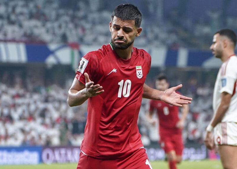 شباهت عجیب چهره مهاجم ملی پوش ایرانی با برادرش