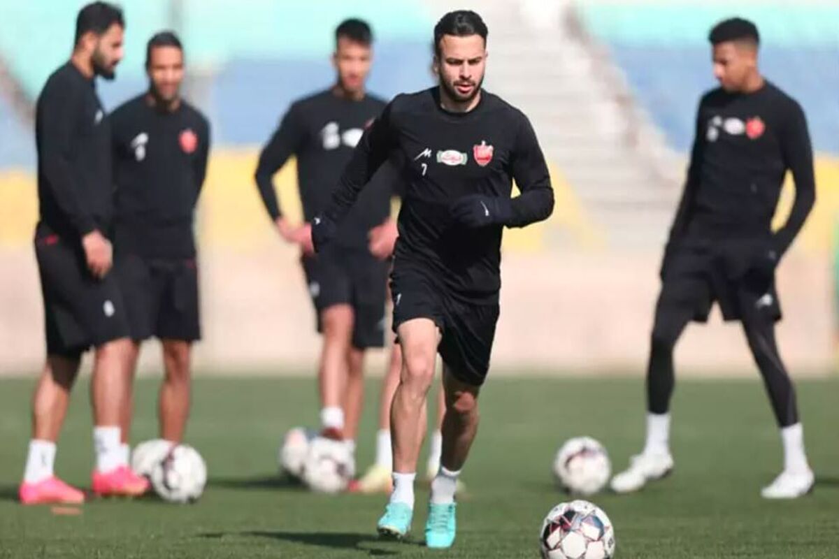 تکذیب شد؛ شایعه غیبت ستاره ملی پوش پرسپولیس مقابل الهلال