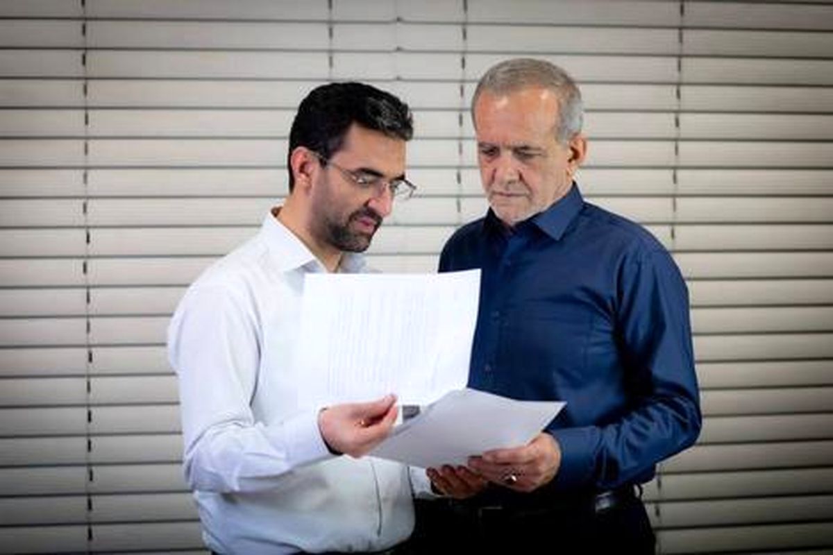  متن پیام توییتری خبرسازو پربازدیدی که آذری‌جهرمی درباره مخبرمنتشر کرد

