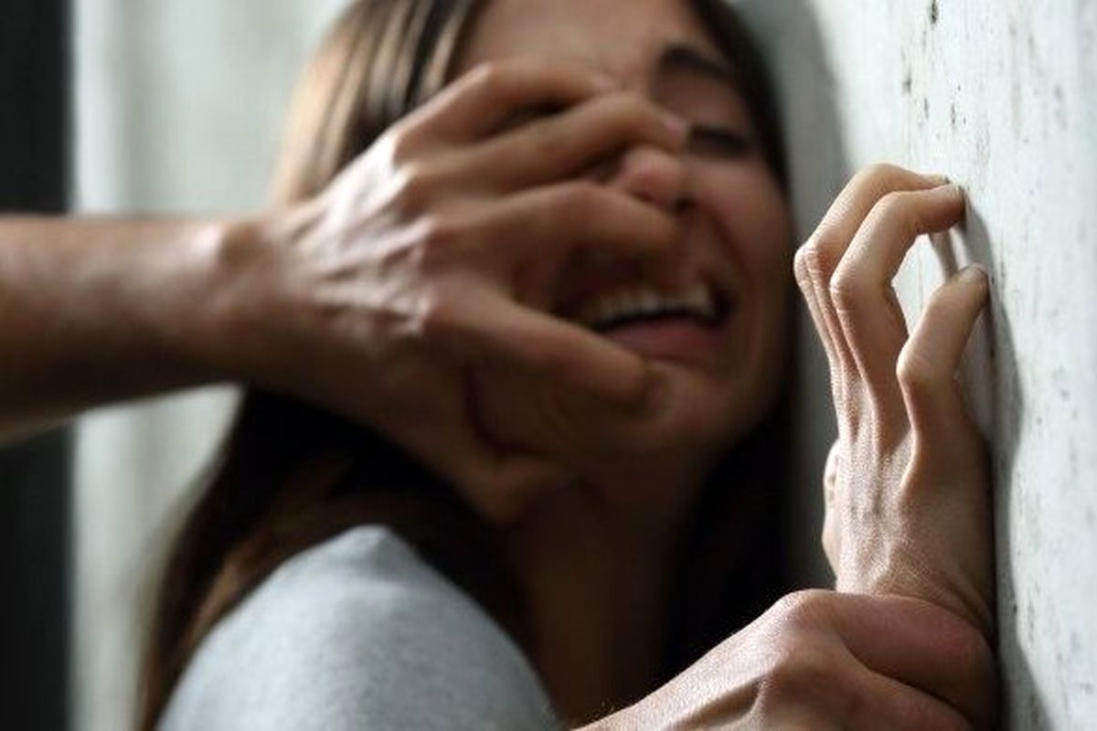 تجاوز زن و شوهر منحرف به دختر جوان