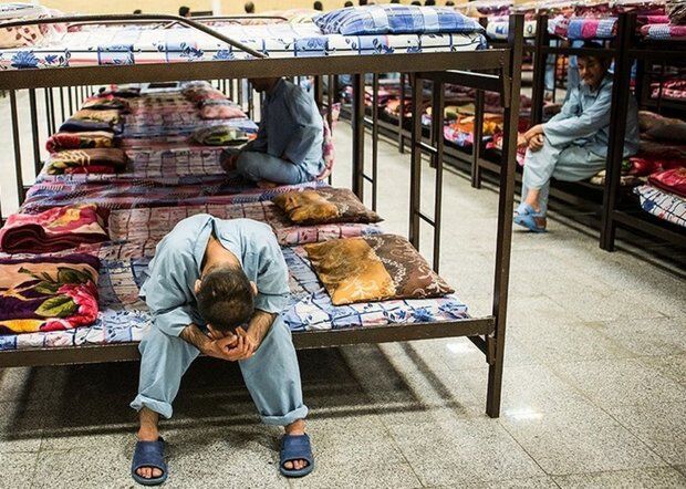 اسرار هولناک کمپ ترک اعتیاد برملا شد /شکنجه با میله آهنی ...
