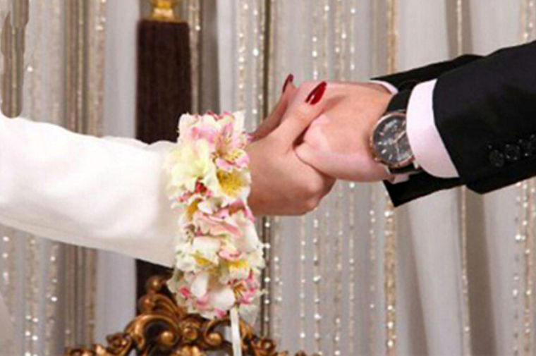 کشتن آقای داماد سر سفره عقد! 