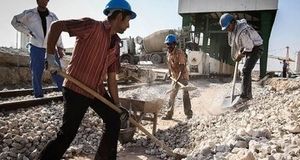 انتقاد از انفعال وزارت کار درباره پدیده تعدیل گسترده کارگران