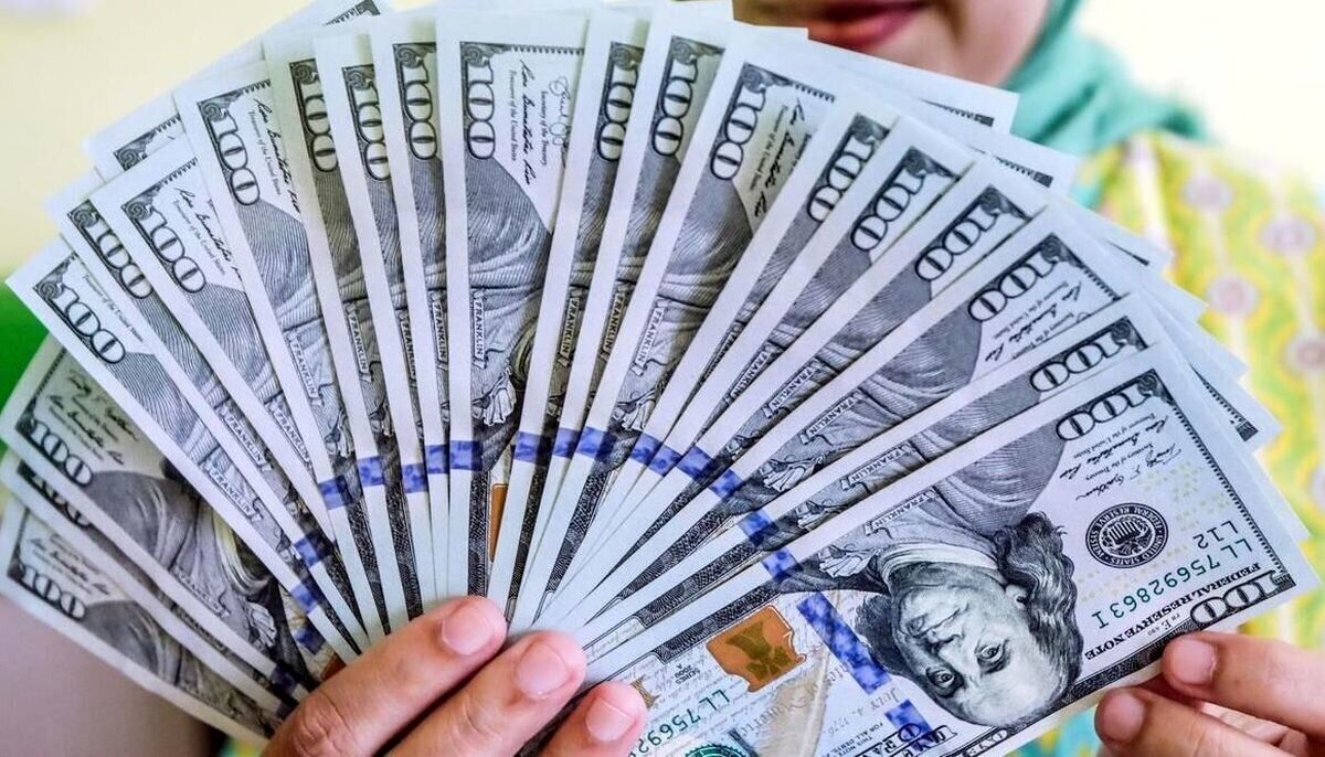 قیمت دلار و قیمت یورو امروز سه‌شنبه ۱۲ اسفند ۱۴۰۴ + جدول