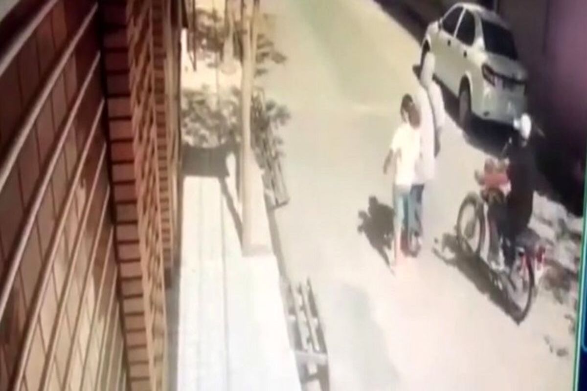 سرقت وحشیانه از مادر جوان و دخترش در اسلامشهر

