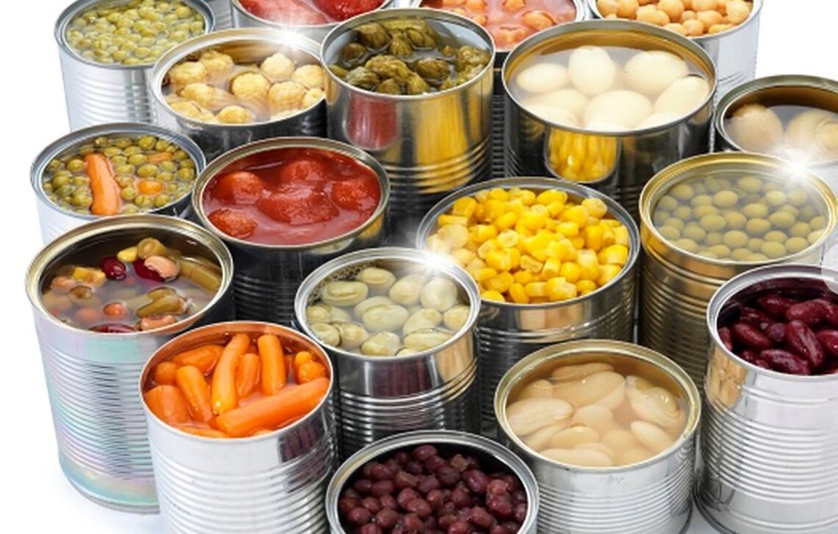 
خوردن غذاهای کنسروی چه بلایی سرتان می آورد؟