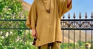 استوری جالب و بامزه عمو پورنگ با پریناز ایزدیار