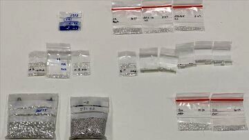 اخراج زن ایرانی از ترکیه / او در لباس زیرش الماس پنهان کرده بود + عکس