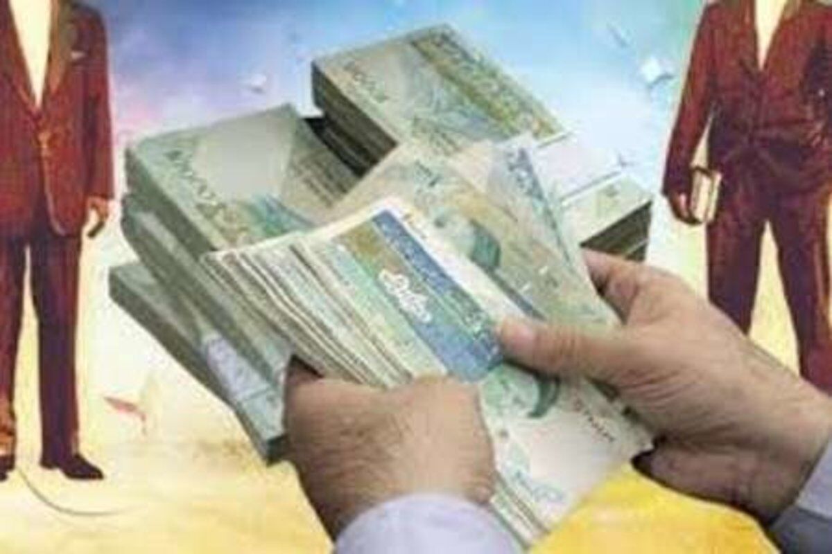 ۷۰ درصد از پول دولت، خرج حقوق کارکنانش می‌شود