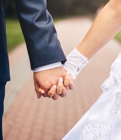 دختر جوان با خواستگار خواهرش ازدواج کرد و هر روز کتک می‌خورد!