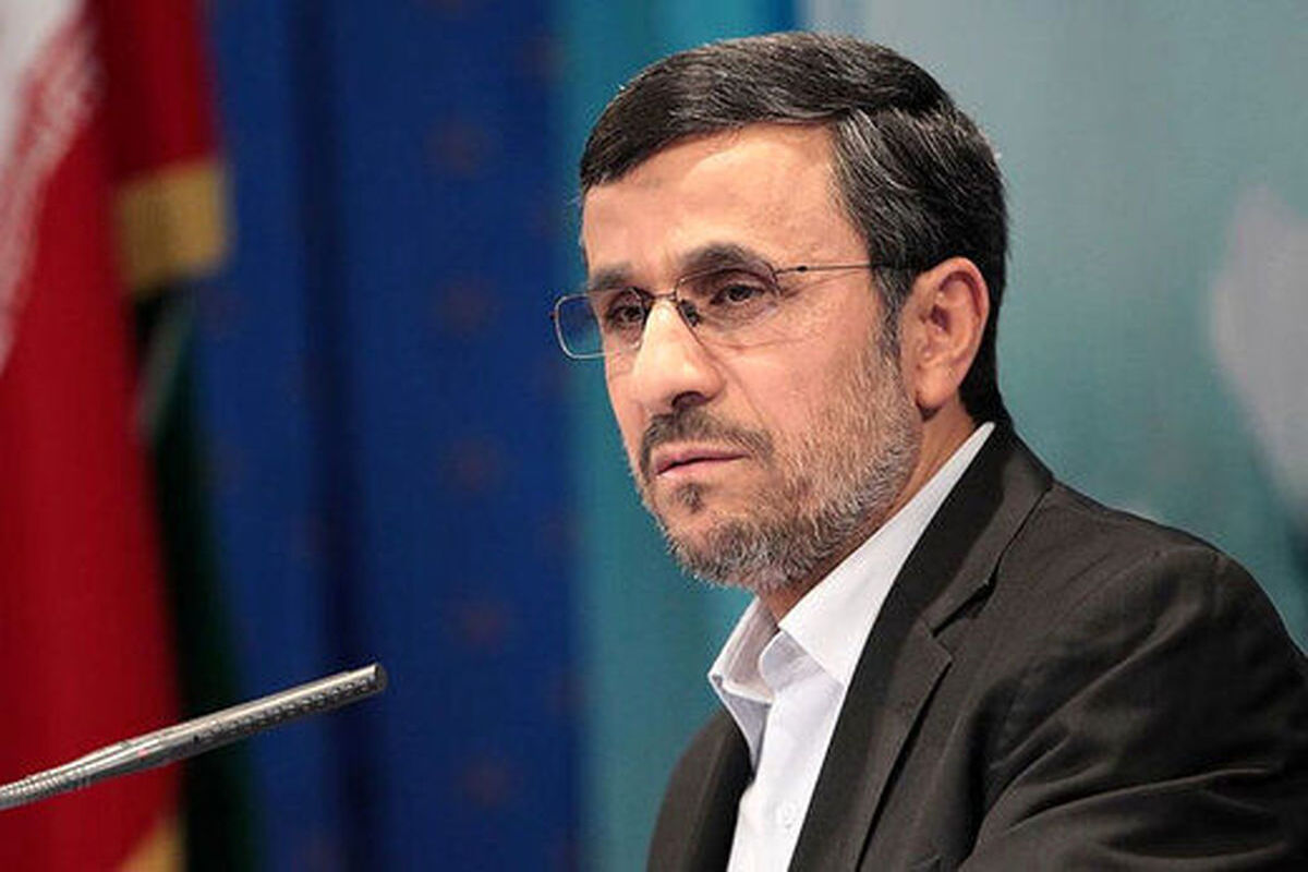 عکس‌های دیده نشده از احمدی‌نژاد و همسرش در دبی