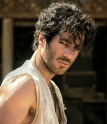 سلفی جذاب رحیم نجار بامداد خمار در کنار طرفدارانش/ ببینید