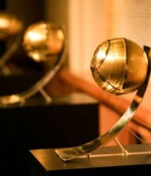 بهترین هافبک جهان کنار اینیستا احساسی می شود