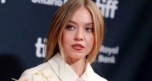 زیباترین زن سال ۲۰۲۵ انتخاب شد