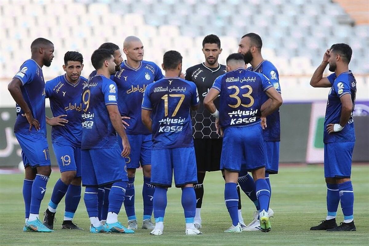 چرا استقلال شنبه بازی می‌کند، پرسپولیس یکشنبه؟