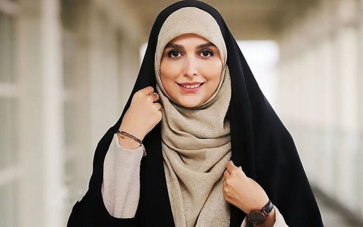 ویدئو شاعرانه مژده لواسانی در کنار دریا