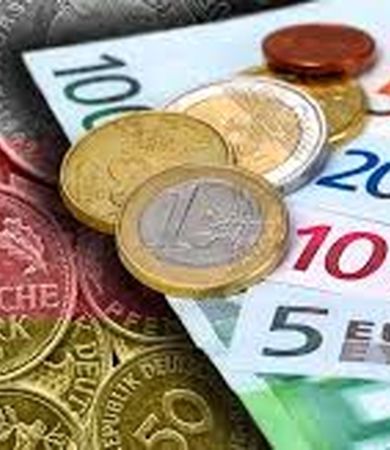 قیمت دلار و قیمت یورو امروز پنجشنبه ۲۳ بهمن ۱۴۰۴ + جدول