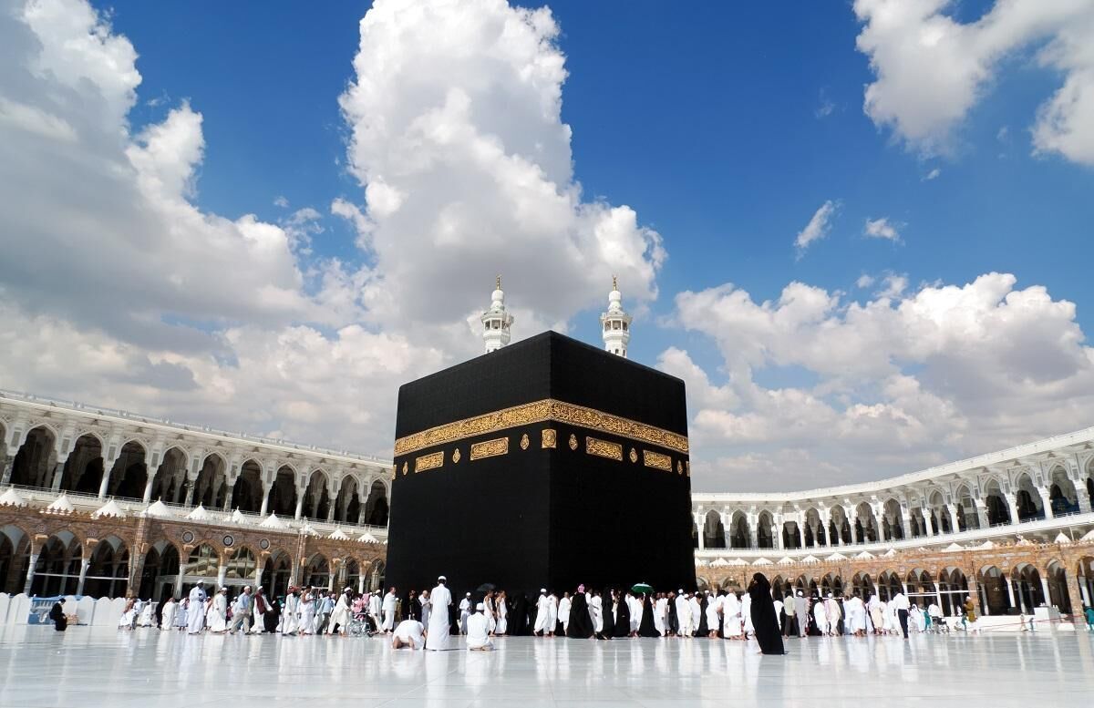 پرده خانه کعبه در نخستین روز محرم تعویض شد +تصاویر