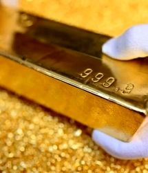 سقوط باورنکردنی قیمت طلا در یک روز؛ اونس ۱۵۰ دلار ریخت