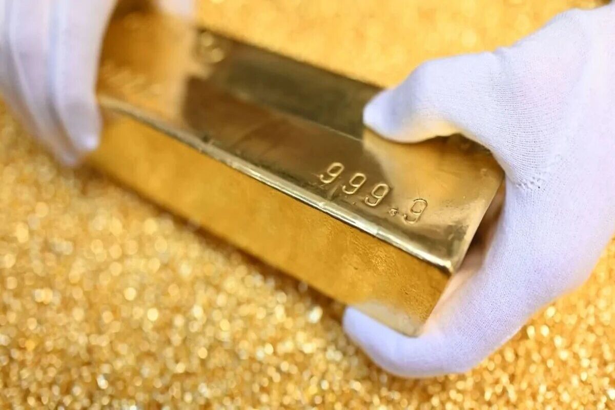 سقوط باورنکردنی قیمت طلا در یک روز؛ اونس ۱۵۰ دلار ریخت