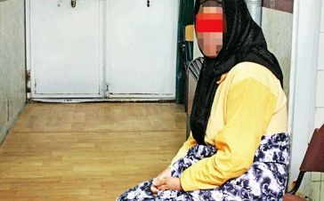 توبه کلثوم اکبری قاتل سریالی 13 شوهرش در جلسه دادگاه