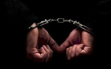 سارق وسواسی پابرهنه دستگیر شد