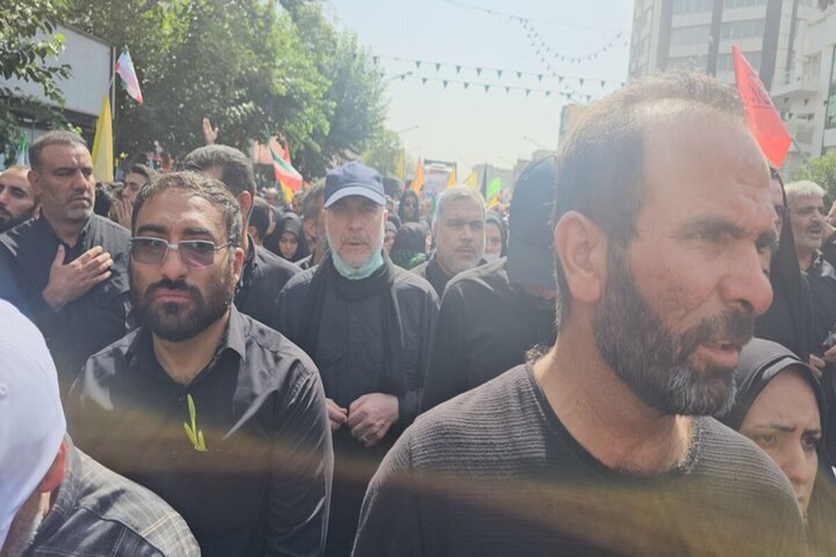 قالیباف: مردم پرچم عزت ایران را بر دوش کشیدند