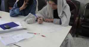 سرقت از مرد بنزسوار توسط مادر و دختر سارق/ آنها نقش گدا را بازی می‌کردند