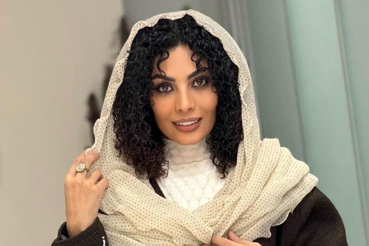 صحرا اسداللهی در این عکس جذابیتش را حسابی به رخ کشید