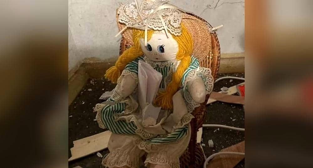 عروسک ترسناک صاحبخانه را تهدید به مرگ کرد!+ عکس