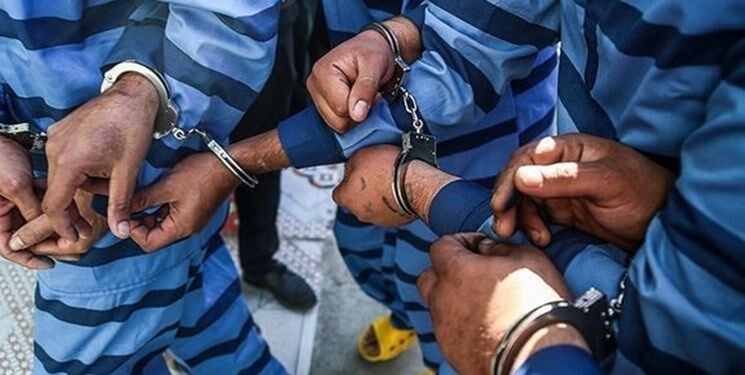 در حالت مستی به خواست دوستمان به مقتول حمله کردیم