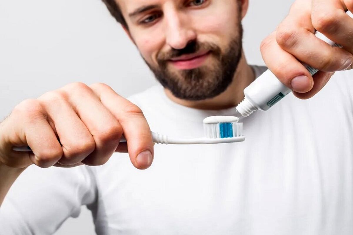به هیچ وجه در این 3 حالت مسواک نزنید!