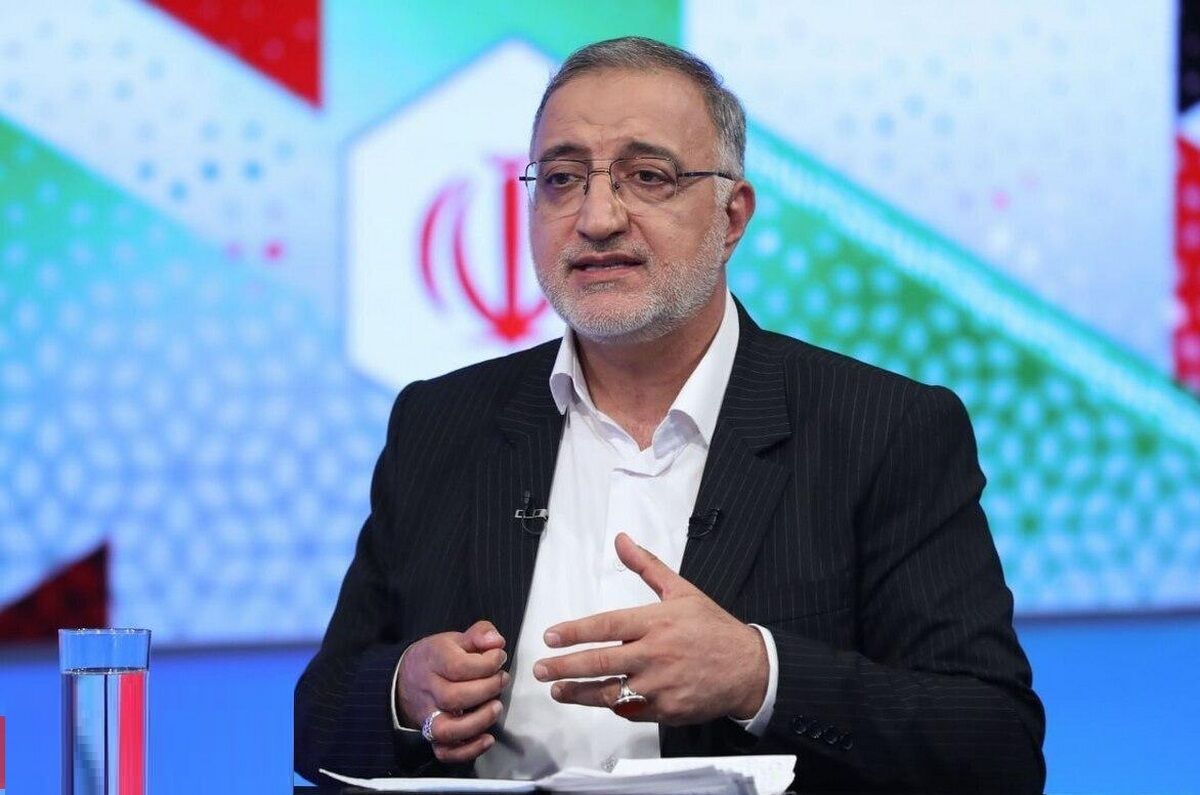 مشاجره لفظی تند زاکانی و پورمحمدی/ زاکانی خطاب به پورمحمدی : با شما کار دارم 