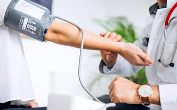 کاری که باور نمی‌کنید باعث کاهش فشار خون شما شود