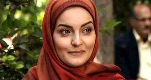 چهره بدون آرایش بیتای سریال آوای باران در آرایشگاه زنانه