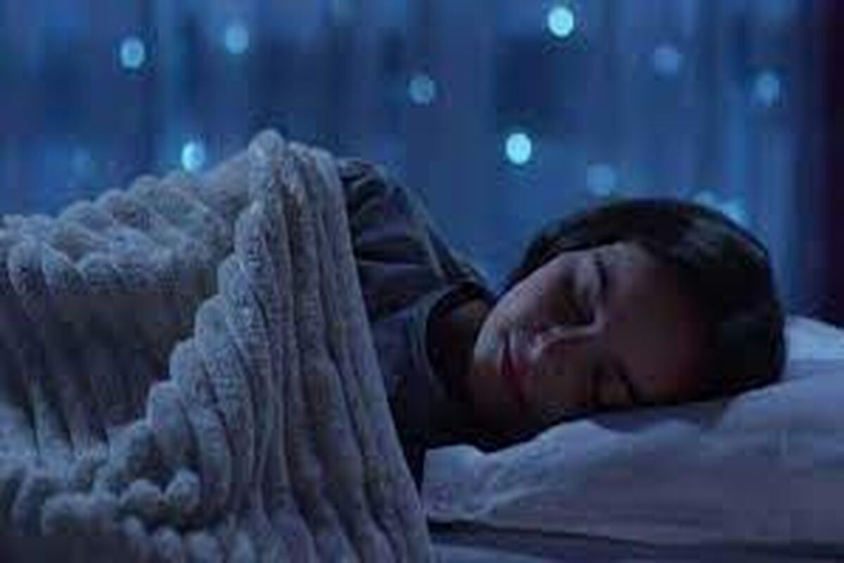 چه خوراکی به خوابیدن راحت کمک کند؟