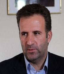 انتقاد نماینده سابق شیراز در مجلس از بستن راه پاسارگاد و تخت جمشید