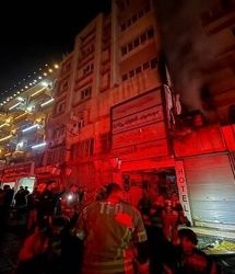 نجات ۷۰ نفر در آتش‌سوزی خیابان سعدی