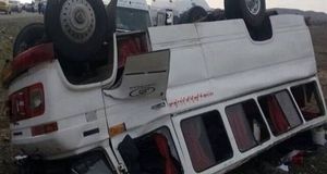 واژگونی مینی بوس ورزشکاران کشتی‌گیر /۱۴ نفر مصدوم شدند