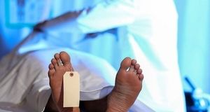 قتل پدر ۷۵ساله توسط پسرش با مواد شوینده