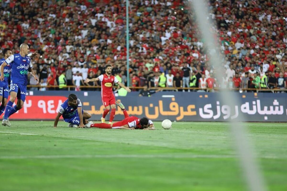 پاتک استقلال به پرسپولیس!/ ستاره بزرگ آبی پوش می شود!