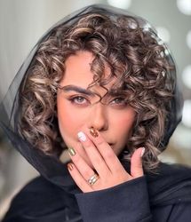 الهام اخوان بالاخره با چهره واقعی اش دیده شد!/ عکس